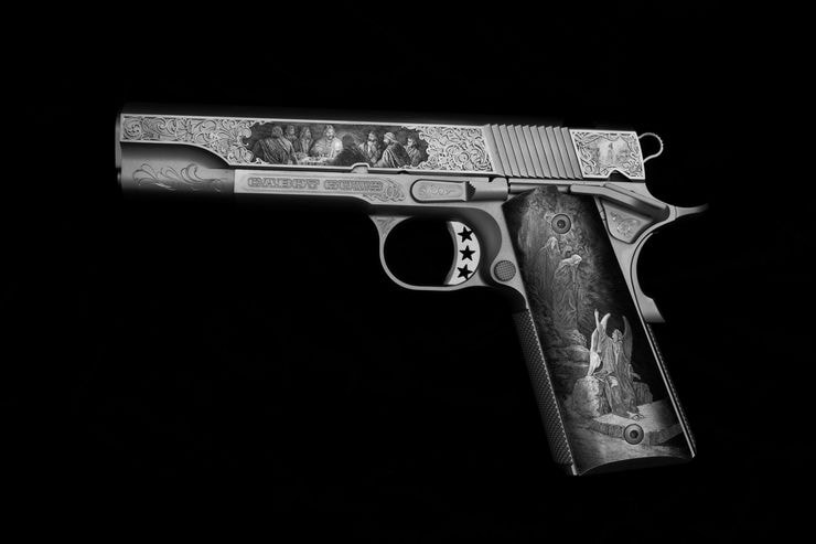 Cabot Guns — slide detail, Cabot Guns lettering and battle scene